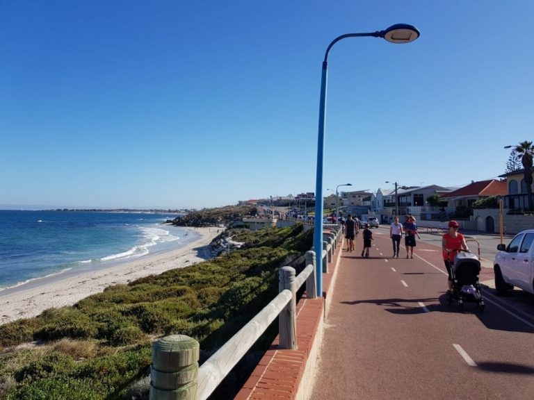 Watermans Bay 768x576