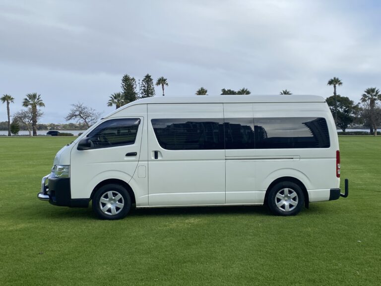 airport transfers 768x576