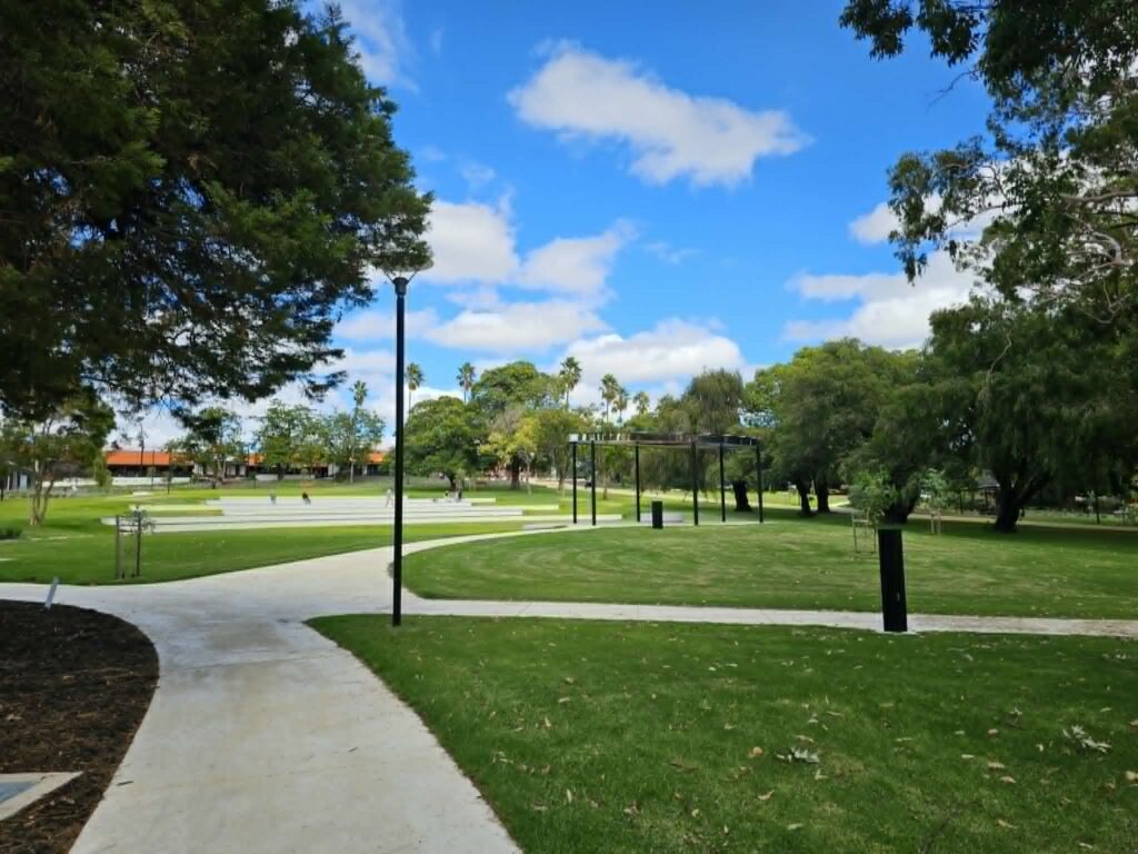 Baillie Hill, East Victoria Park