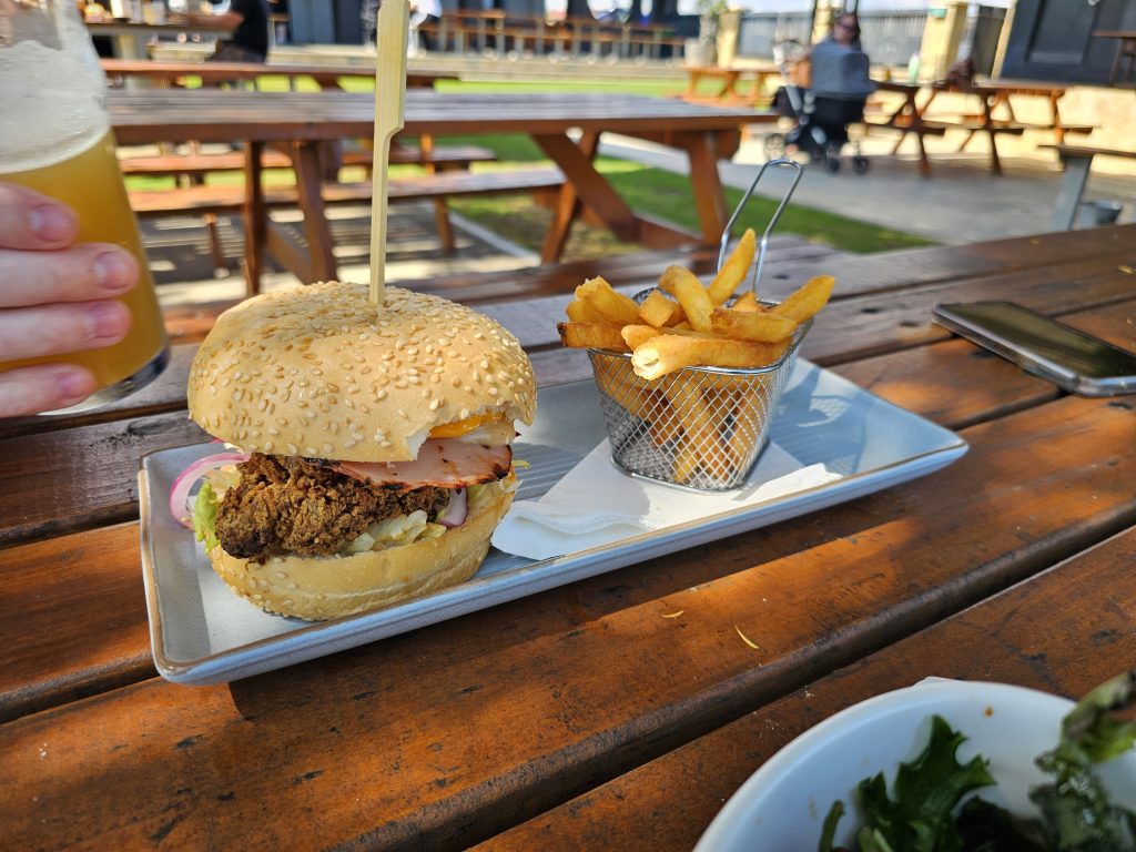 Ocean View Tavern, Neerabup