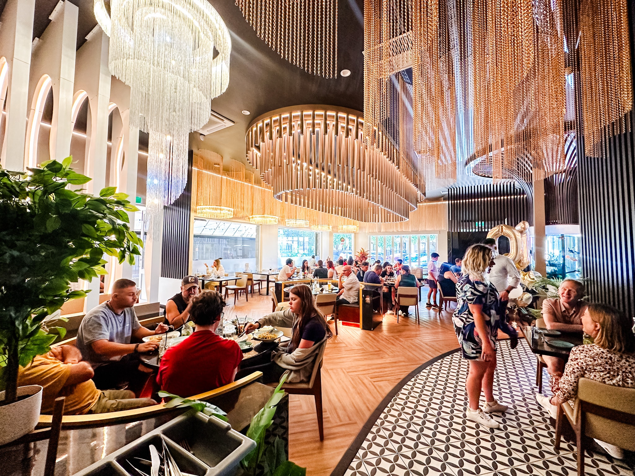 The Cray Rockingham Lunch Time Deal at The Cray - Seniors Guide to Perth