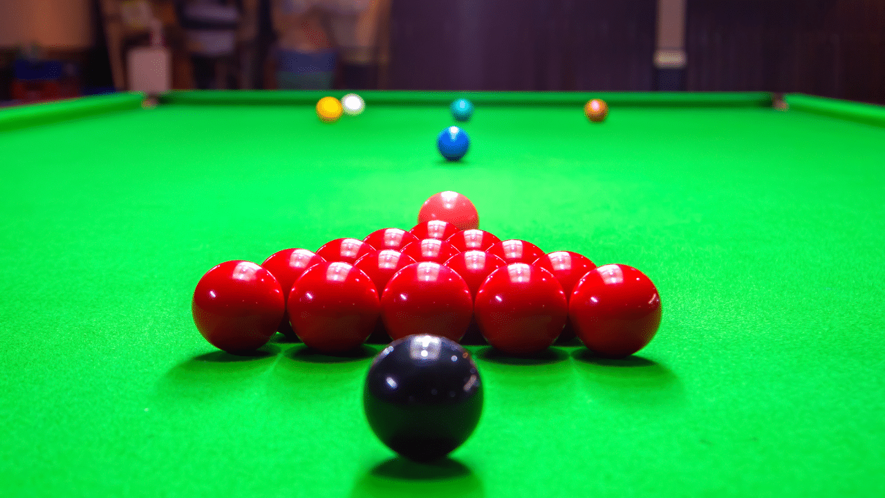 snooker-pzjNd7